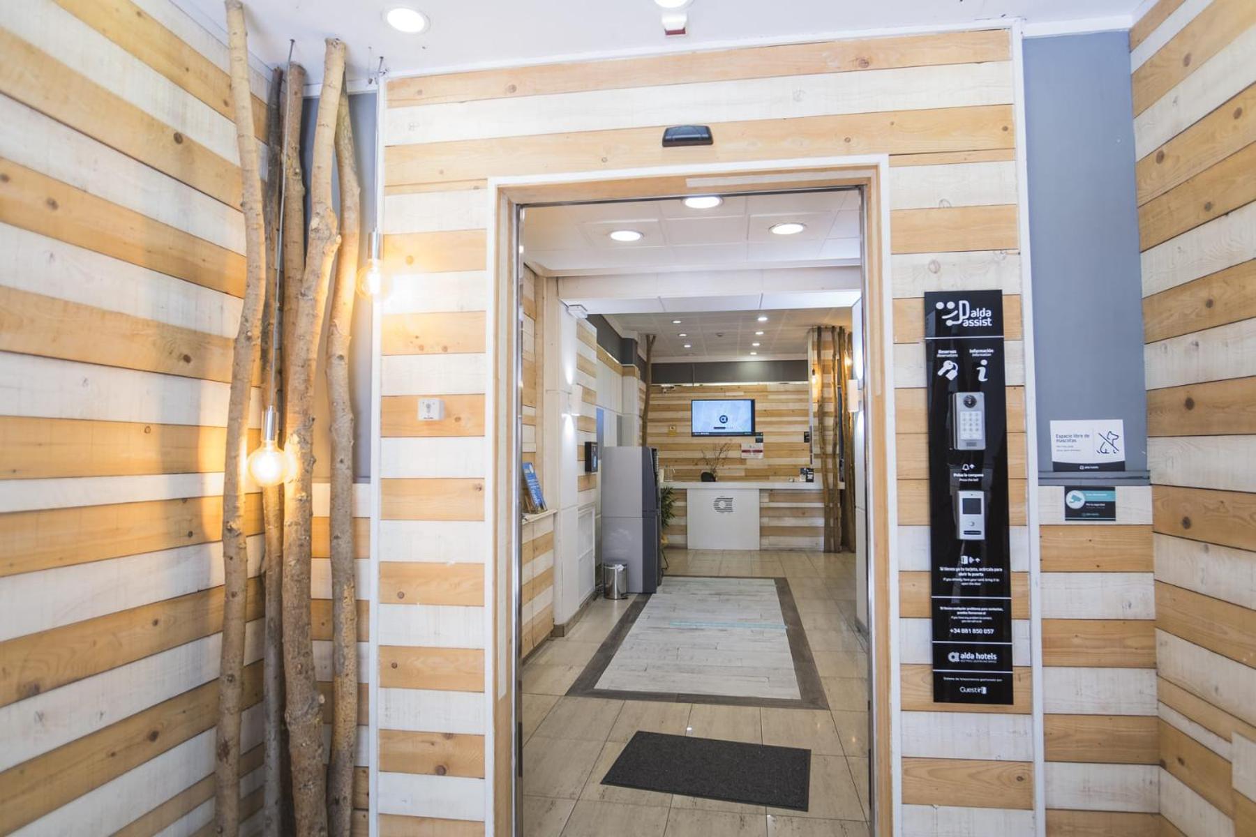 Hotel Alda Centro Понферрада Экстерьер фото