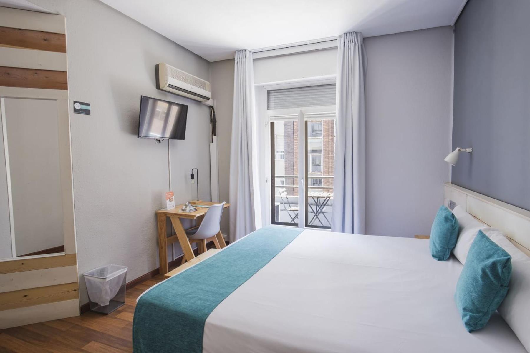 Hotel Alda Centro Понферрада Экстерьер фото