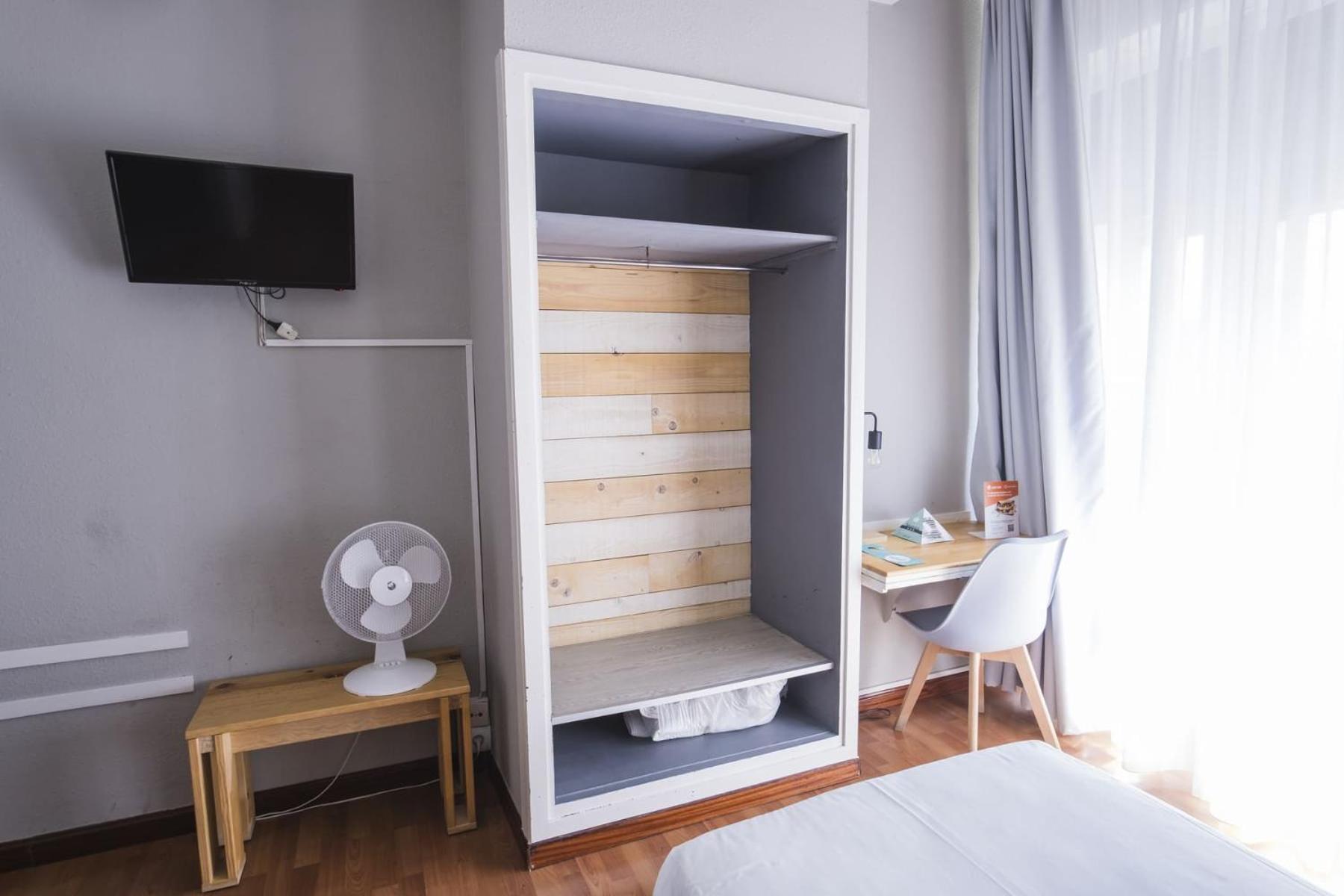Hotel Alda Centro Понферрада Экстерьер фото